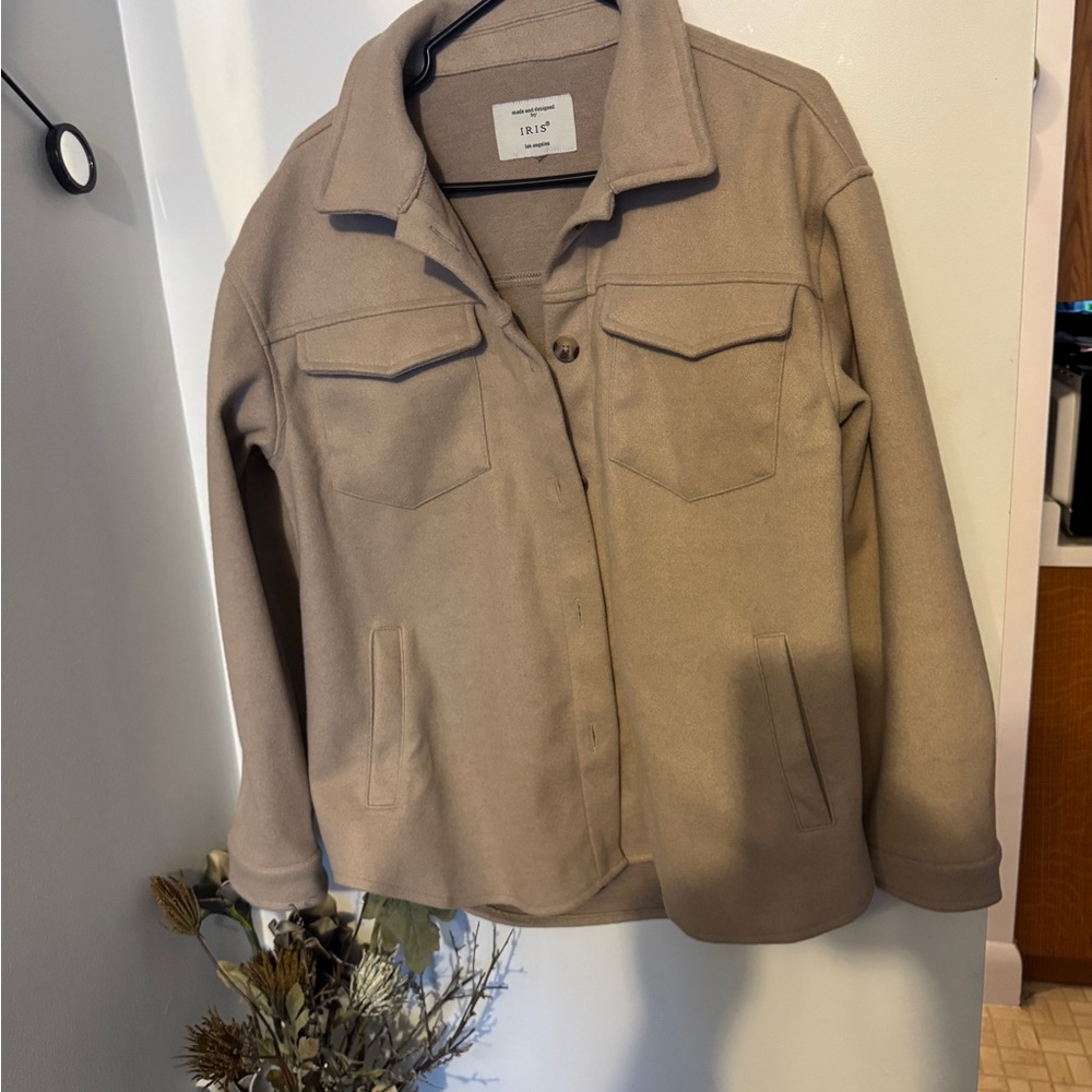 Iris neutral felted Shackleton